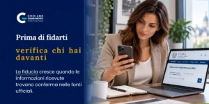 Persona che confronta i riferimenti ricevuti da un intermediario assicurativo con informazioni provenienti da fonti ufficiali prima di procedere con la proposta.
